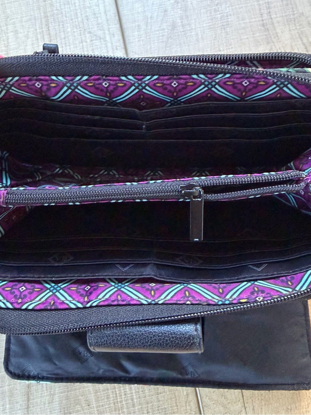 Vera Bradley Black Quilted Floral Snap Wristlet - Picture 4 of 8